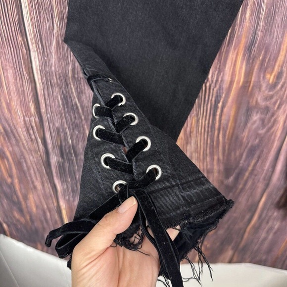 Paige Jacqueline Black Wash Denim Lace Up Hem high Rise Straight Leg Jeans Sz 31 - Picture 6 of 6